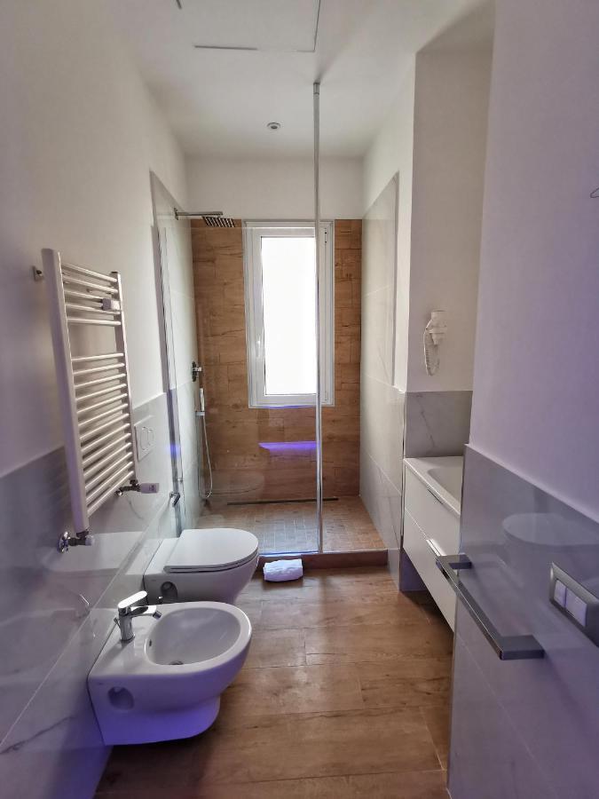 Il Mare Di Roma Deluxe Hotell Lido di Ostia Exteriör bild