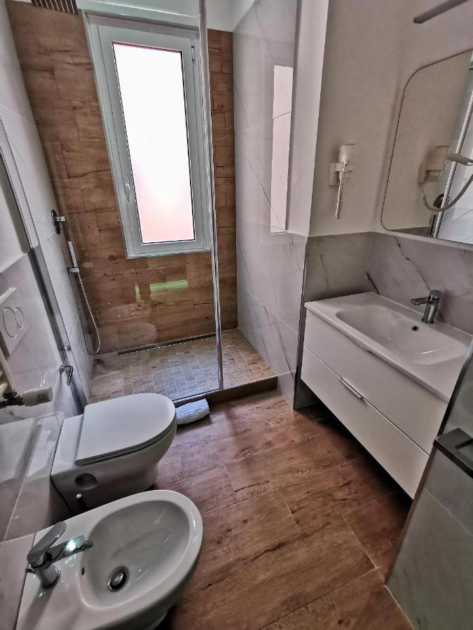 Il Mare Di Roma Deluxe Hotell Lido di Ostia Exteriör bild