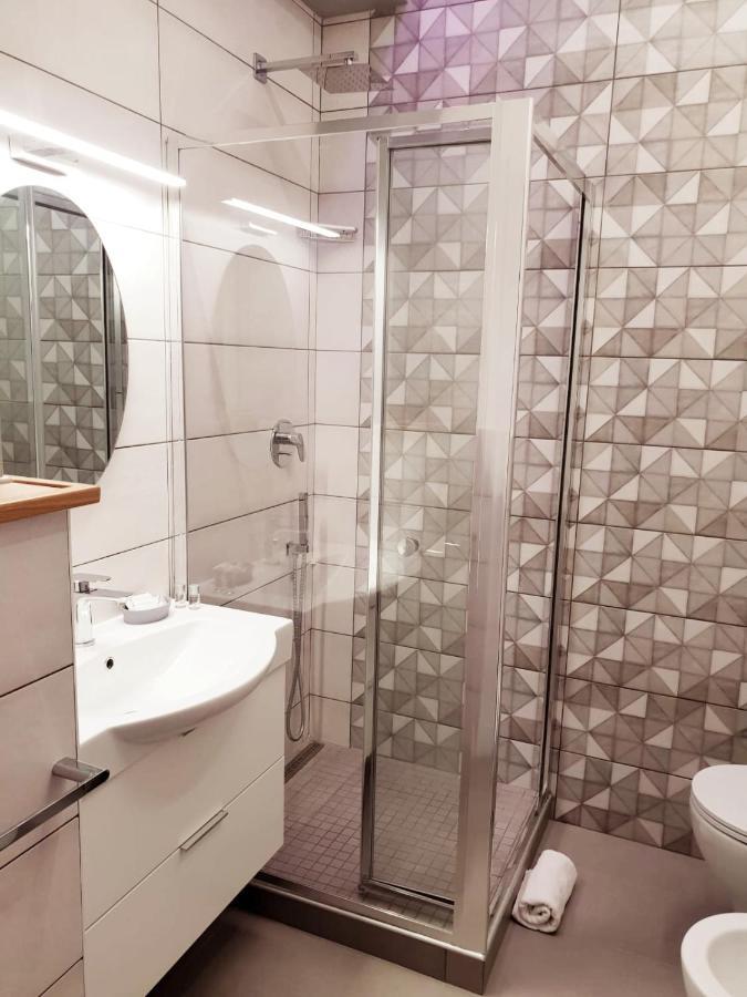 Il Mare Di Roma Deluxe Hotell Lido di Ostia Exteriör bild
